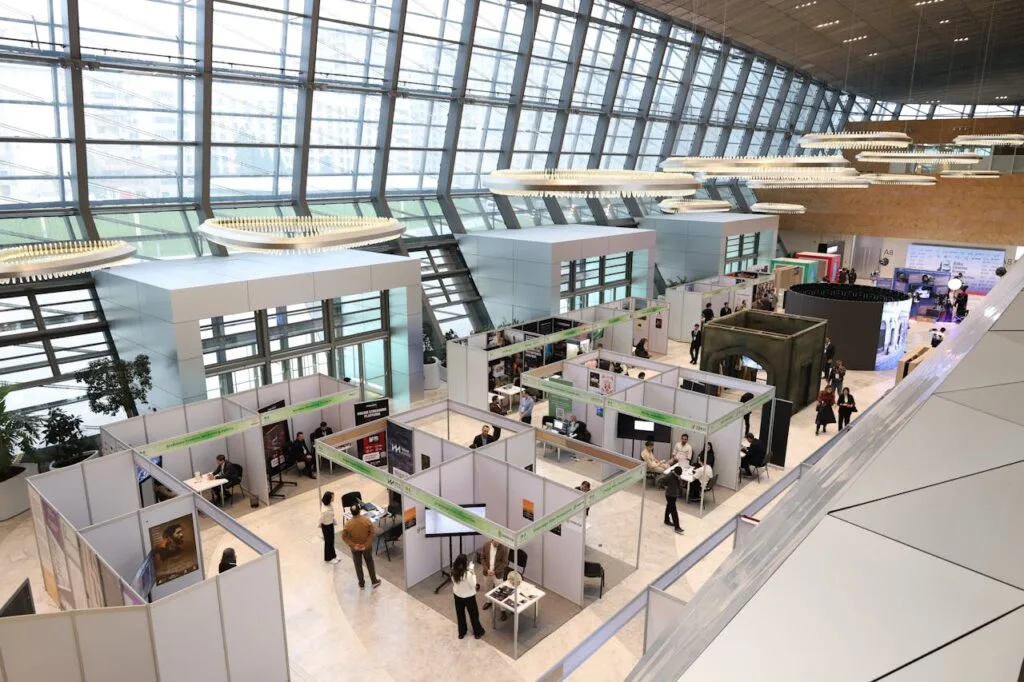 life-science-conference-booth-design